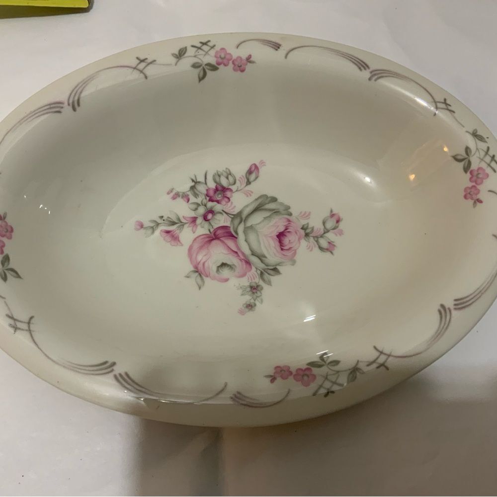Castleton USA Belrose Oval Vegetable Bowl 10" G15 - Picture 2 of 10
